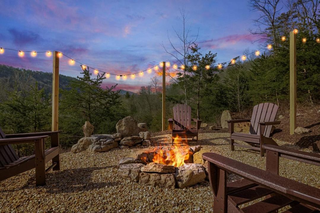 Modern Yurt W River Access, Hot Tub, Wifi & Grill Wardensville Exterior photo