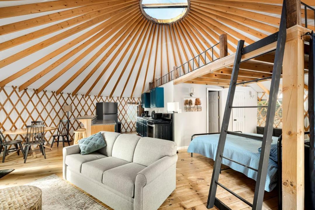 Modern Yurt W River Access, Hot Tub, Wifi & Grill Wardensville Exterior photo