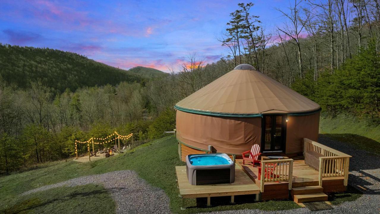 Modern Yurt W River Access, Hot Tub, Wifi & Grill Wardensville Exterior photo