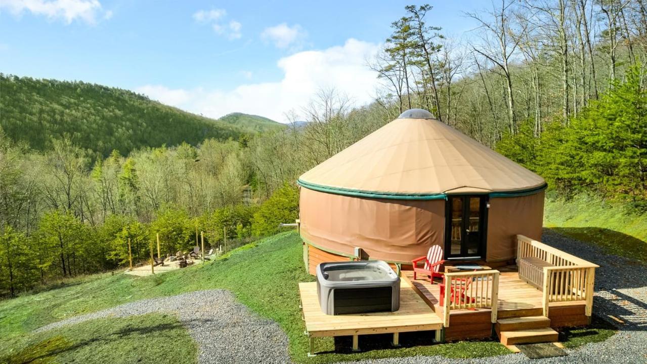 Modern Yurt W River Access, Hot Tub, Wifi & Grill Wardensville Exterior photo